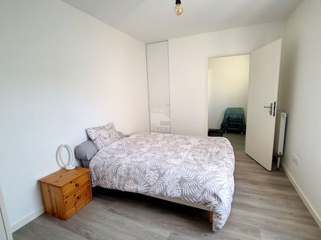 Location Appartement 2 pièces 47m² - Photo 5