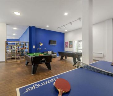 1 bedroom in a flat share to rent - Photo 6