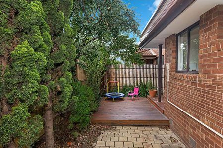 4/33 Shaftsbury Street, Coburg VIC 3058 - Photo 4