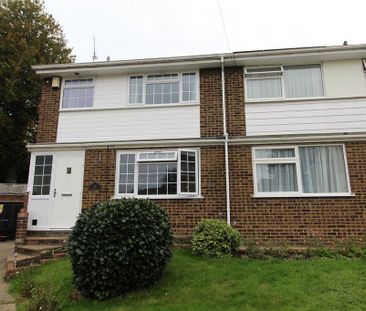 3 bedroom semi-detached house to rent - Photo 1