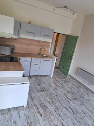 Location Appartement 2 pièces 36m² NIMES 30000 - Photo 1