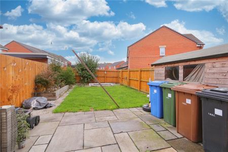 3 bedroom semi-detached house to rent - Photo 3