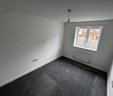 Cannon Close - Photo 1
