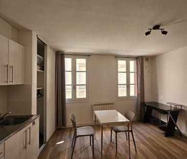 Location Appartement 1 pièce 18m² RODEZ 12000 - Photo 1