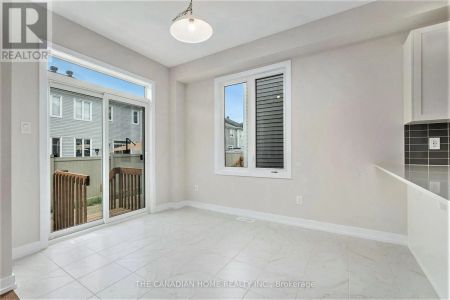 73 HACKAMORE CRESCENT - Photo 4