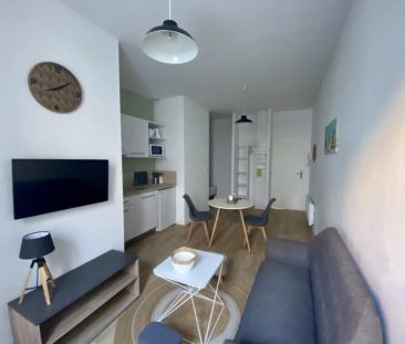 T1 BIS MEUBLÉ DANS UNE RÉSIDENCE SÉCURISÉE à proximité de l' - Photo 2