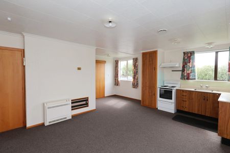 Standalone Townhouse! - Photo 5