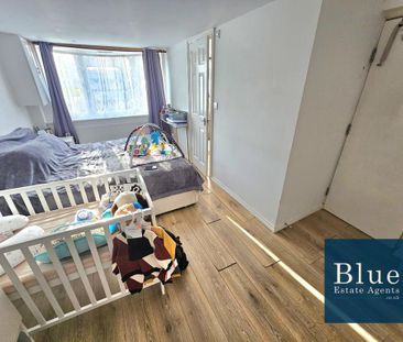 5 bedroom terraced house to rent - Photo 4