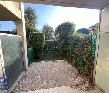 Location Appartement 1 pièce 18m² ST LAURENT DU VAR 06700 - Photo 4