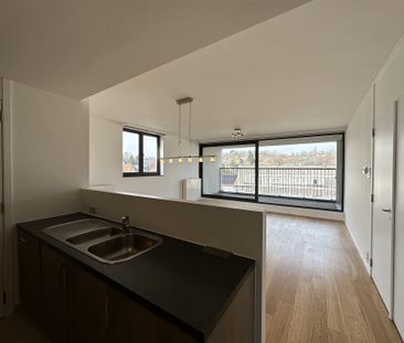 Appartement te huur - Photo 1