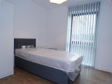 2 bedroom apartment to rent - Photo 3