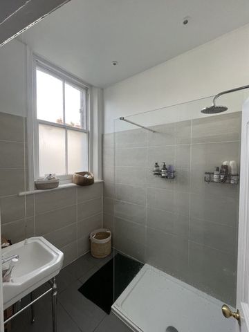 Room in a Shared Flat, London, N6 - Photo 5