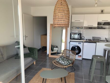 Location Appartement 1 pièce 25m² LYON 3ème - Photo 4