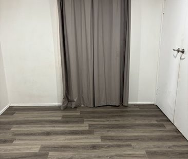 Great 2 Bedroom Unit - Photo 1
