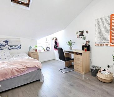 4 bedroom flat to rent - Photo 5