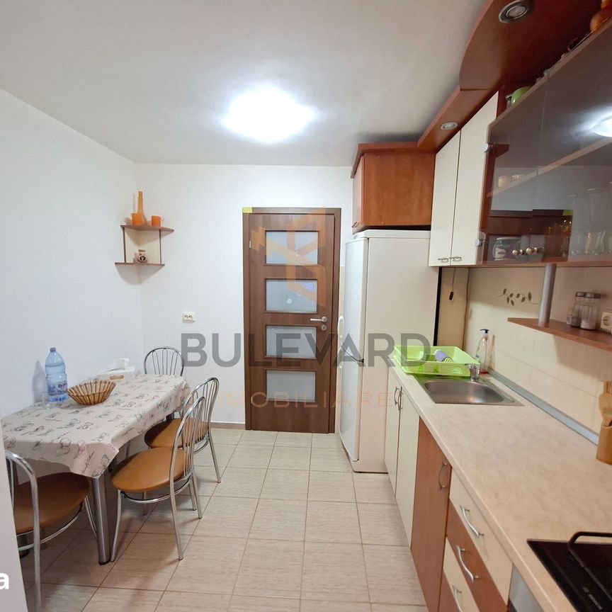 Apartament 3 camere decomandate + parcare, mijlocul strazii Titulescu! - Photo 1