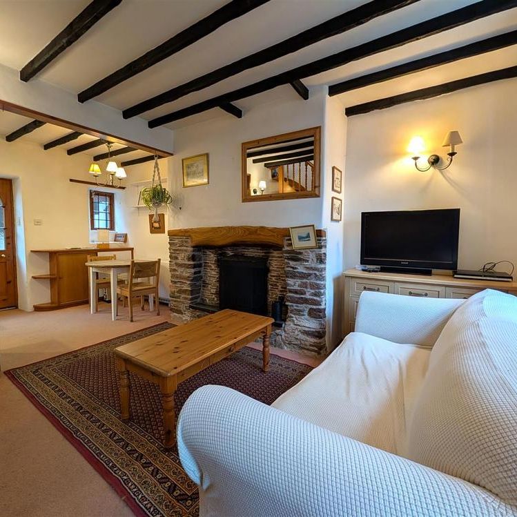 2 bedroom terraced house to rent - Photo 1