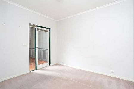 12/1495 Malvern Road, Glen Iris VIC 3146 - Apartment For Rent | Domain - Photo 2