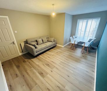 3 bedroom apartment to rent - Photo 1