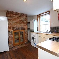 Love Lane, Canterbury, CT1 1TZ, Kent - Photo 4