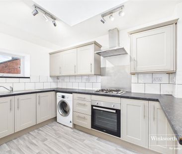 3 bedroom terraced house to rent - Photo 6