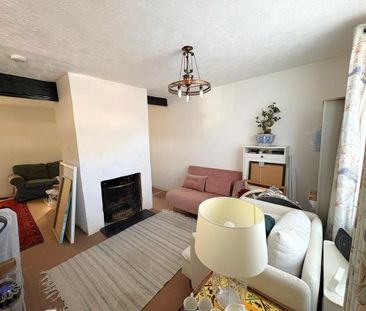 2 bedroom terraced house to rent - Photo 2