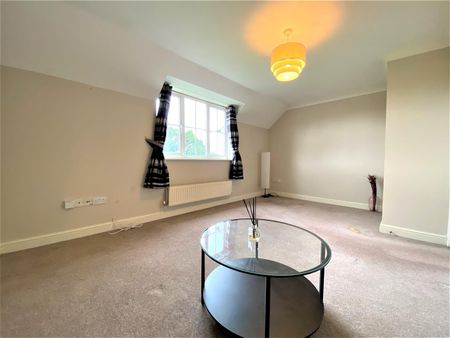 2 bedroom apartment - Photo 4