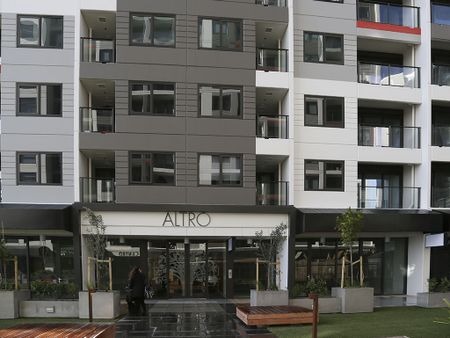 Spacious Furnished 2 Bedroom Apartment @ Sugar Tree Alto - Photo 3