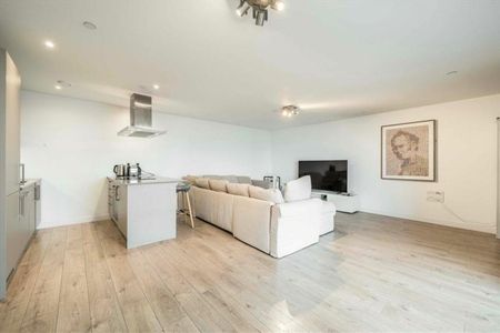 Rotherhithe New Road, Rotherhithe, SE16 - Photo 2