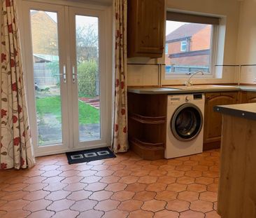 2 bedroom semi-detached house to rent - Photo 1