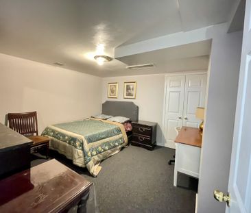 For Lease - 356 Nahani Way Unit# BASEMENT, Mississauga, Ontario - Photo 2