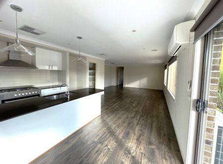20 Holland Road, Sunbury - Photo 3
