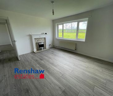 2 bedroom ground floor flat to rent - Photo 3