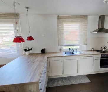 Moderno appartamento 3,5 locali ristrutturato a nuovo con terrazza - Photo 6