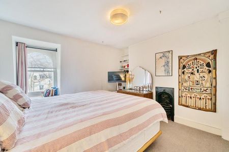 3 bedroom flat to rent - Photo 5