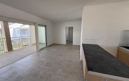 Appartement à louer 3 pièces • Sainte-Anne - Photo 3