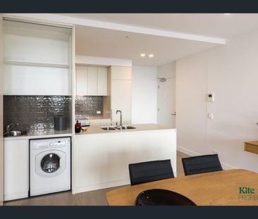 805/156 Wright Street - Photo 3