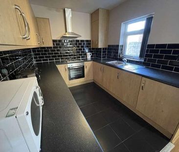 Birstall Road, L6 - Photo 2