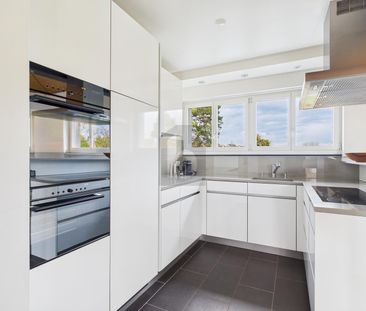 HIGH-QUALITY LIVING AREA IN A QUIET LOCATION - Photo 4