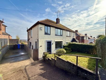 Nether Avenue, Grenoside, Sheffield - Photo 2