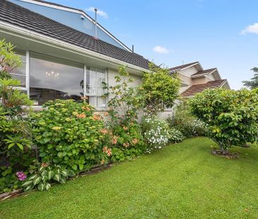Charming 2-Bedroom Home in the Heart of Lower Hutt - Photo 6
