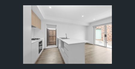 Functional 4-bedroom townhouse in the Evergreen Estate! - Photo 4