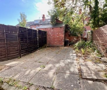 Fantastic 3 bedroom House - Photo 3