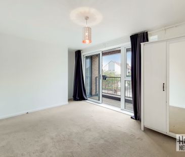 Shernhall Street - Photo 2