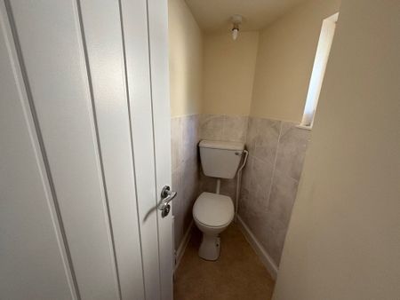 8 George Street, Llandeilo, Carmarthenshire. - Photo 5