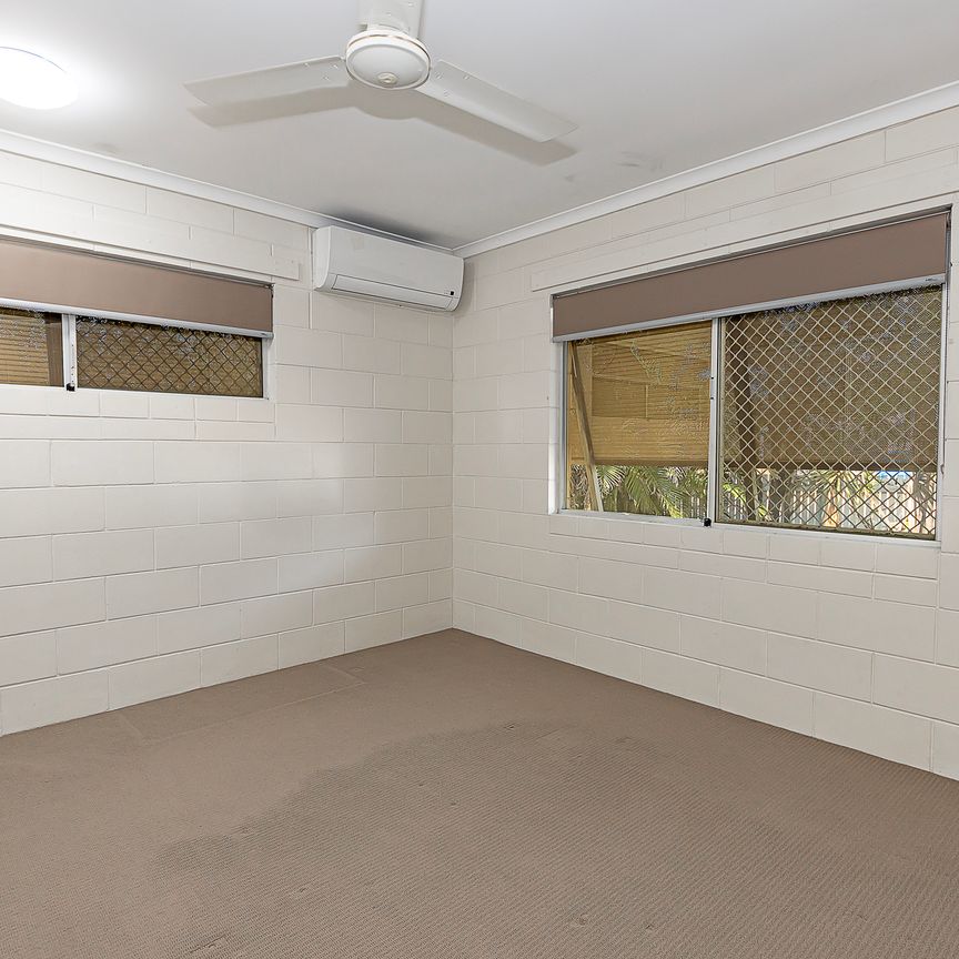 25 San Vito Crescent, Rasmussen QLD 4815 - House For Rent | Domain - Photo 1