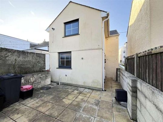 Henver Road, Newquay, TR7 - Photo 1