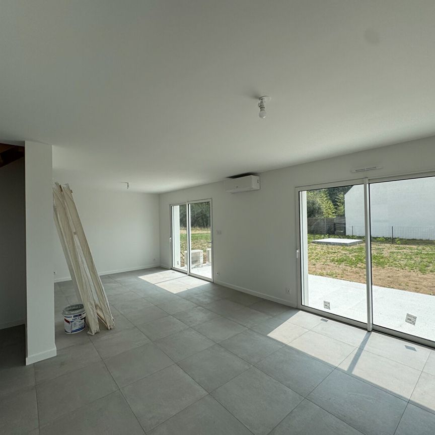 Une maison neuve T5 de 102.67m² à NIVILLAC - Photo 1