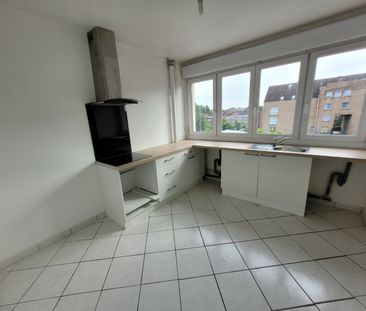 Location Appartement 2 pièces 46m² HAUBOURDIN 59320 - Photo 4