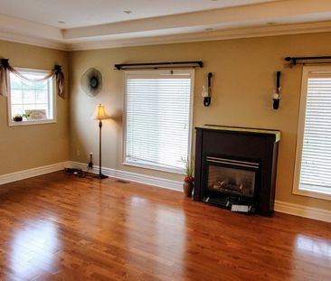 For Lease - 3751 19th Avenue, Markham, Ontario - Photo 1